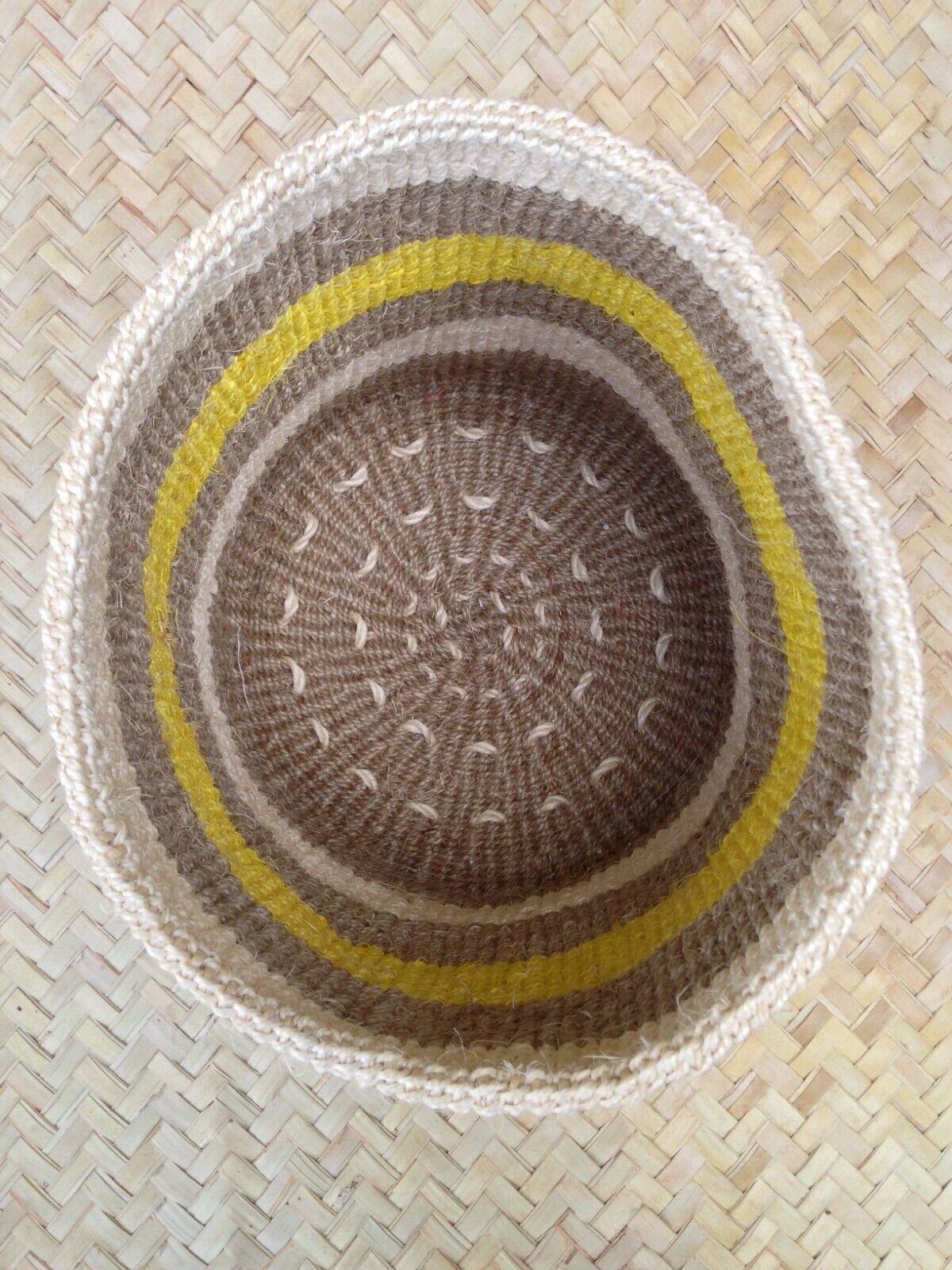 Sisal Storage Planter 10.5 in/27 cm Multicolored