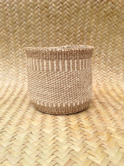 Sisal Storage Planter 8 in /20.3 cm