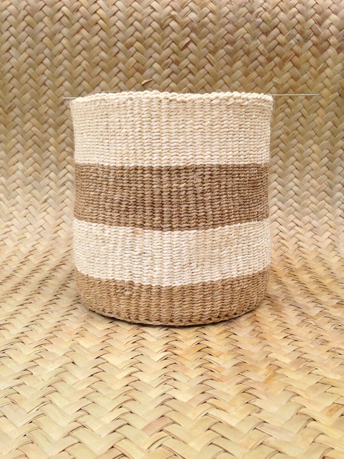Sisal Storage Planter 10.5 in/27 cm Beige White