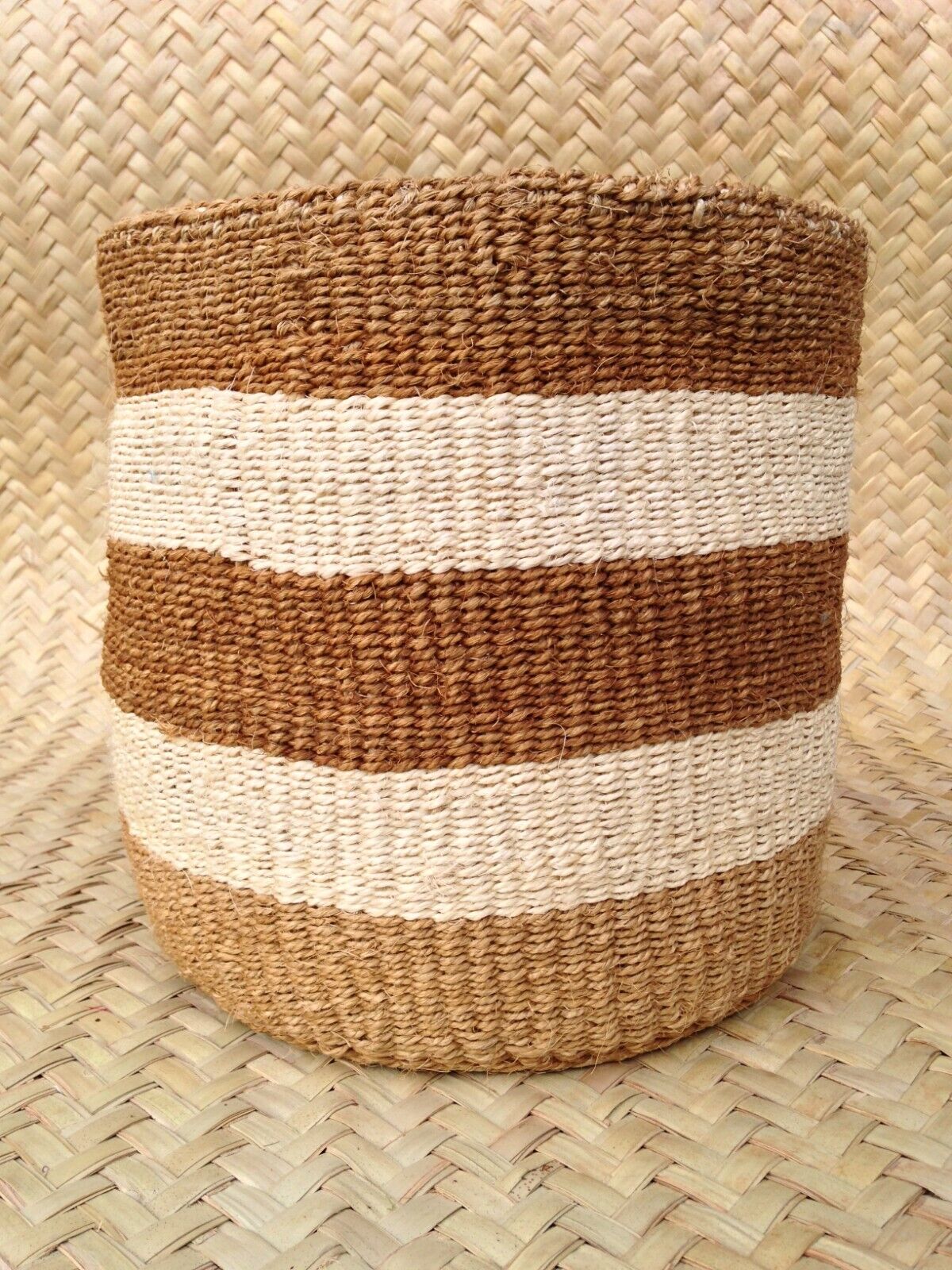 Sisal Storage Planter 10.5 in/27 cm Brown