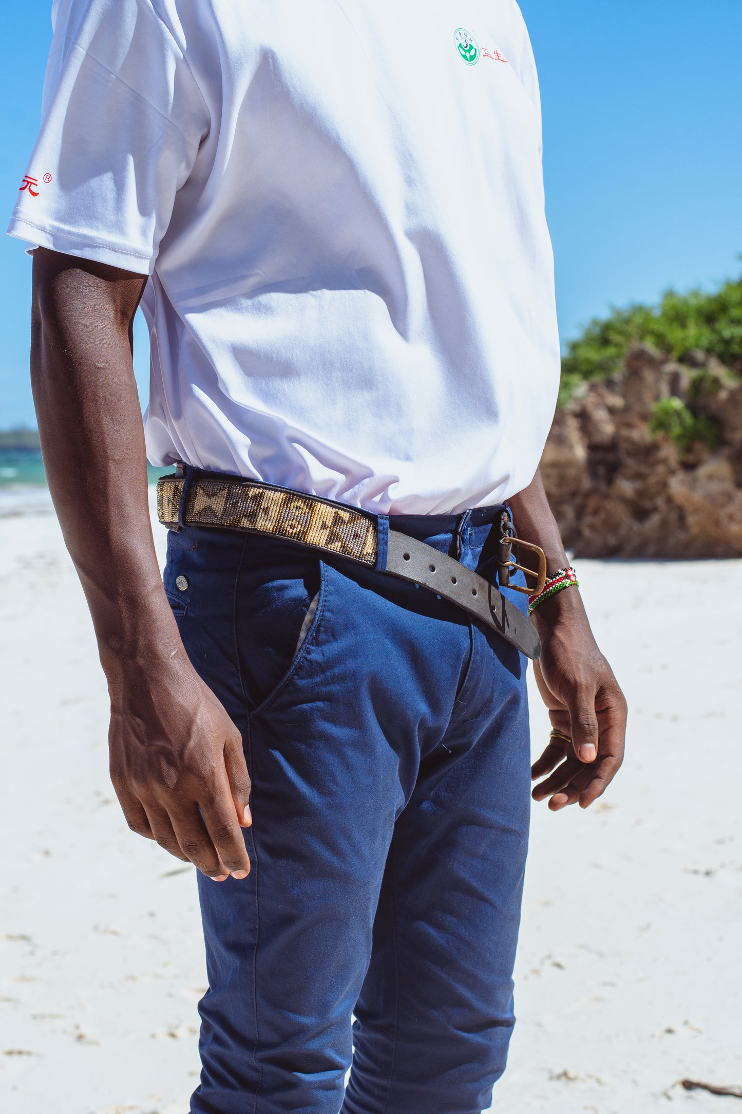 Handcrafted Maasai Belt - Beige Silver Geometric